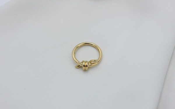 18k gold love knot ring